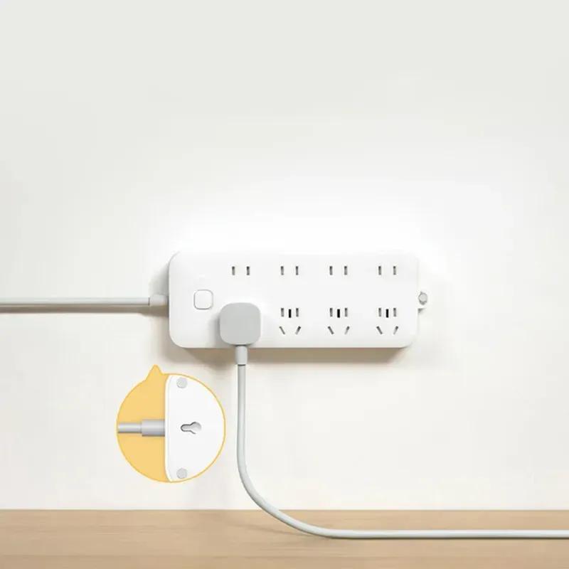 چند راهی برق شیائومی مدل XMCXB8-01QM با طول 1.8 متر image gallery