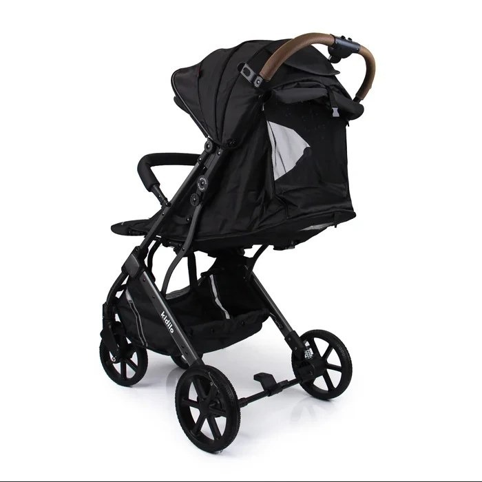 ‫کالسکه مسافرتی پاپی پاپا مدل‬ ‫E200 ‬